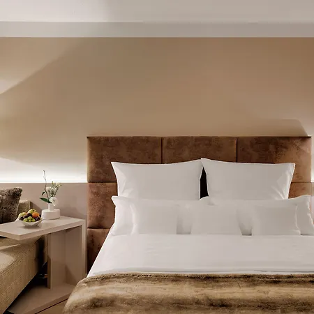 Hotel Central 4*