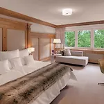 Hotel Central 4*