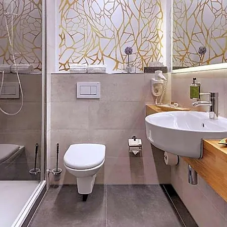 Hotel Hotel Central 4*